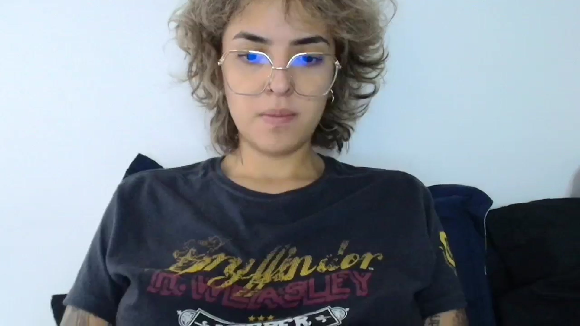 Gallery image thumbnail from MelbourneVIC's myfreecams stream on, 07/10/2024, 16:16 image 12 of 20