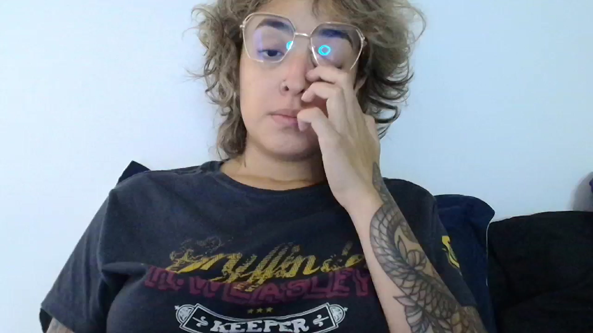 Gallery image thumbnail from MelbourneVIC's myfreecams stream on, 07/10/2024, 16:16 image 10 of 20