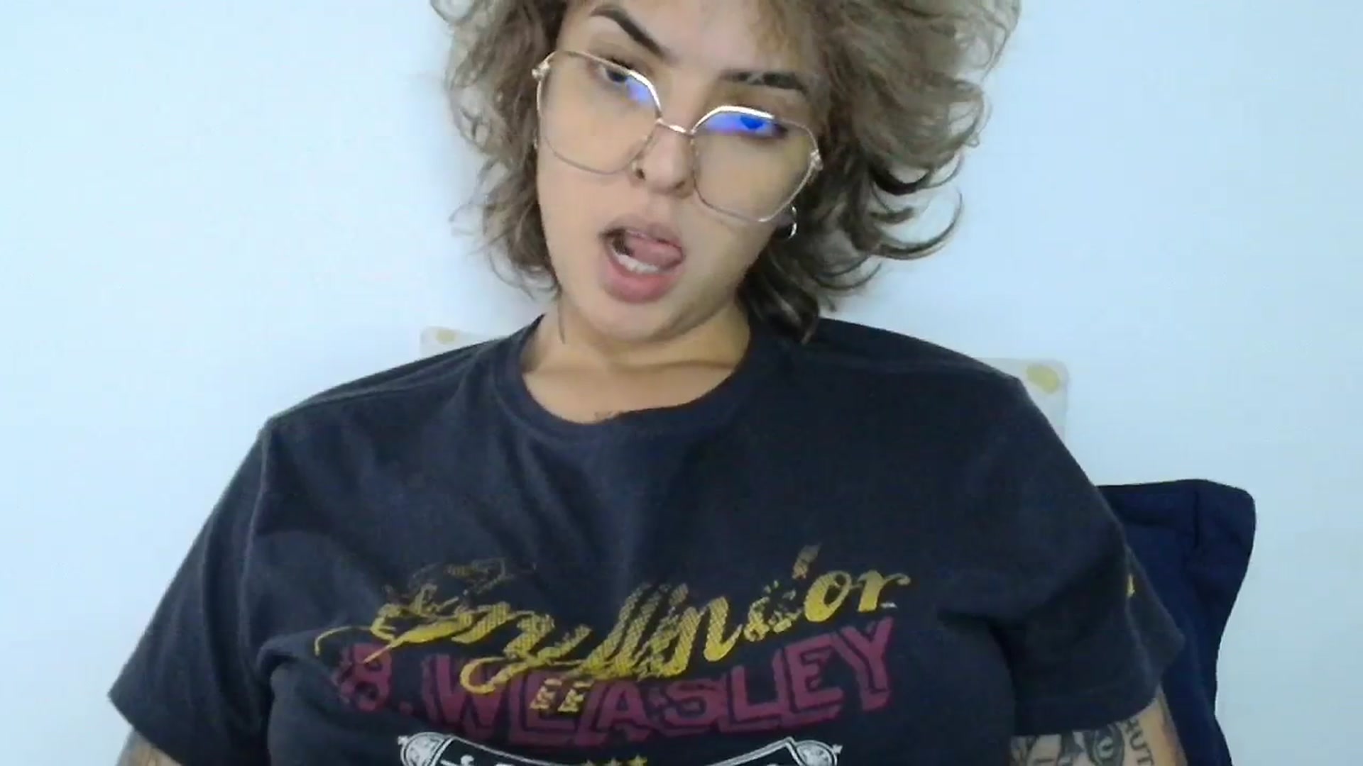 Gallery image thumbnail from MelbourneVIC's myfreecams stream on, 07/10/2024, 17:43 image 17 of 20