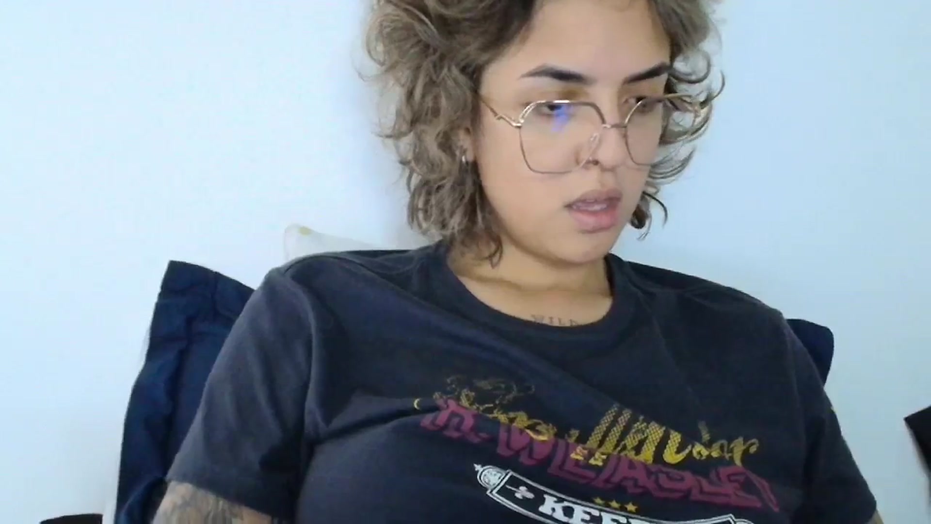 Gallery image thumbnail from MelbourneVIC's myfreecams stream on, 07/10/2024, 17:43 image 15 of 20