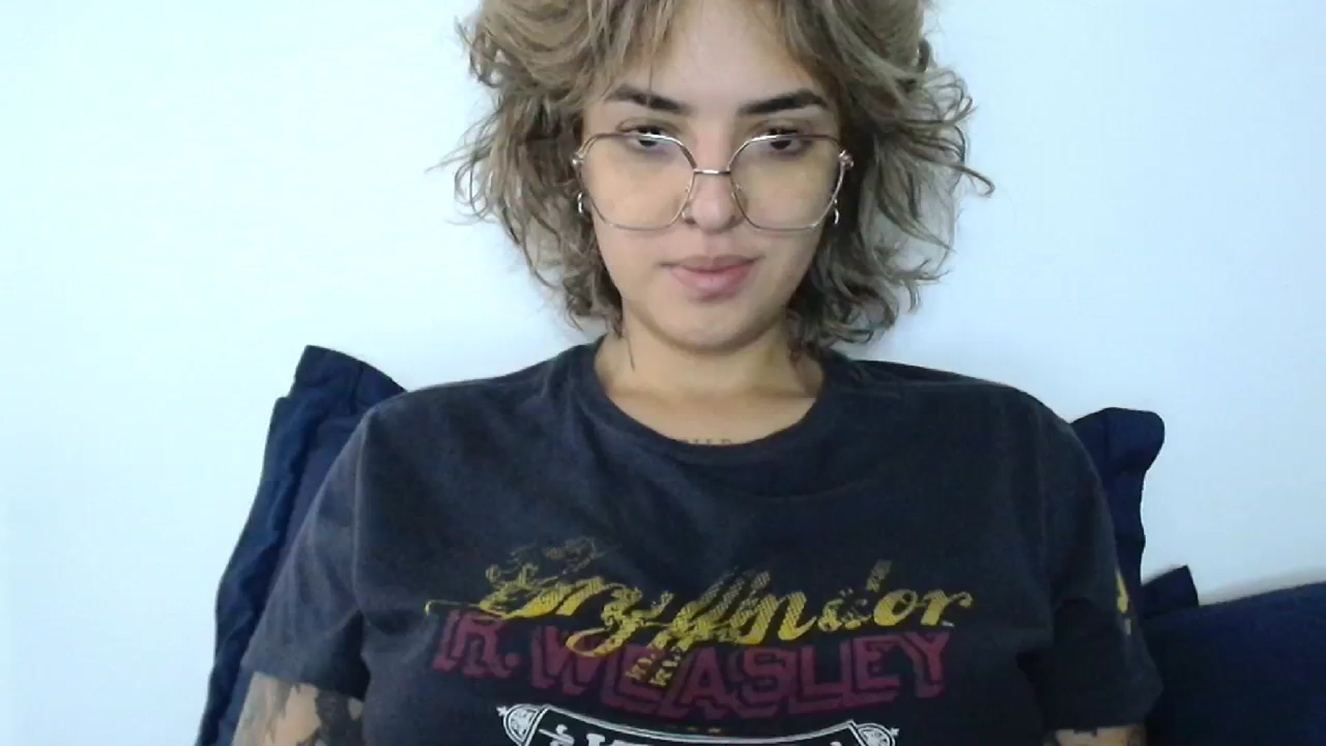 Gallery image thumbnail from MelbourneVIC's myfreecams stream on, 07/11/2024, 16:44 image 17 of 20