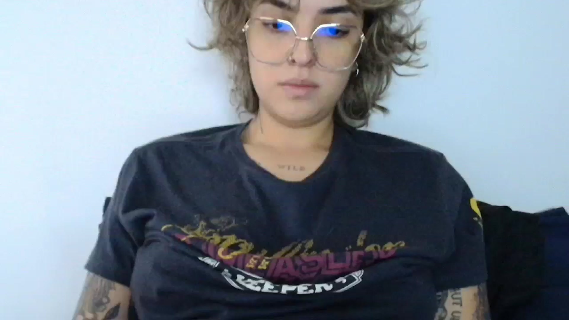Gallery image thumbnail from MelbourneVIC's myfreecams stream on, 07/15/2024, 17:09 image 8 of 20