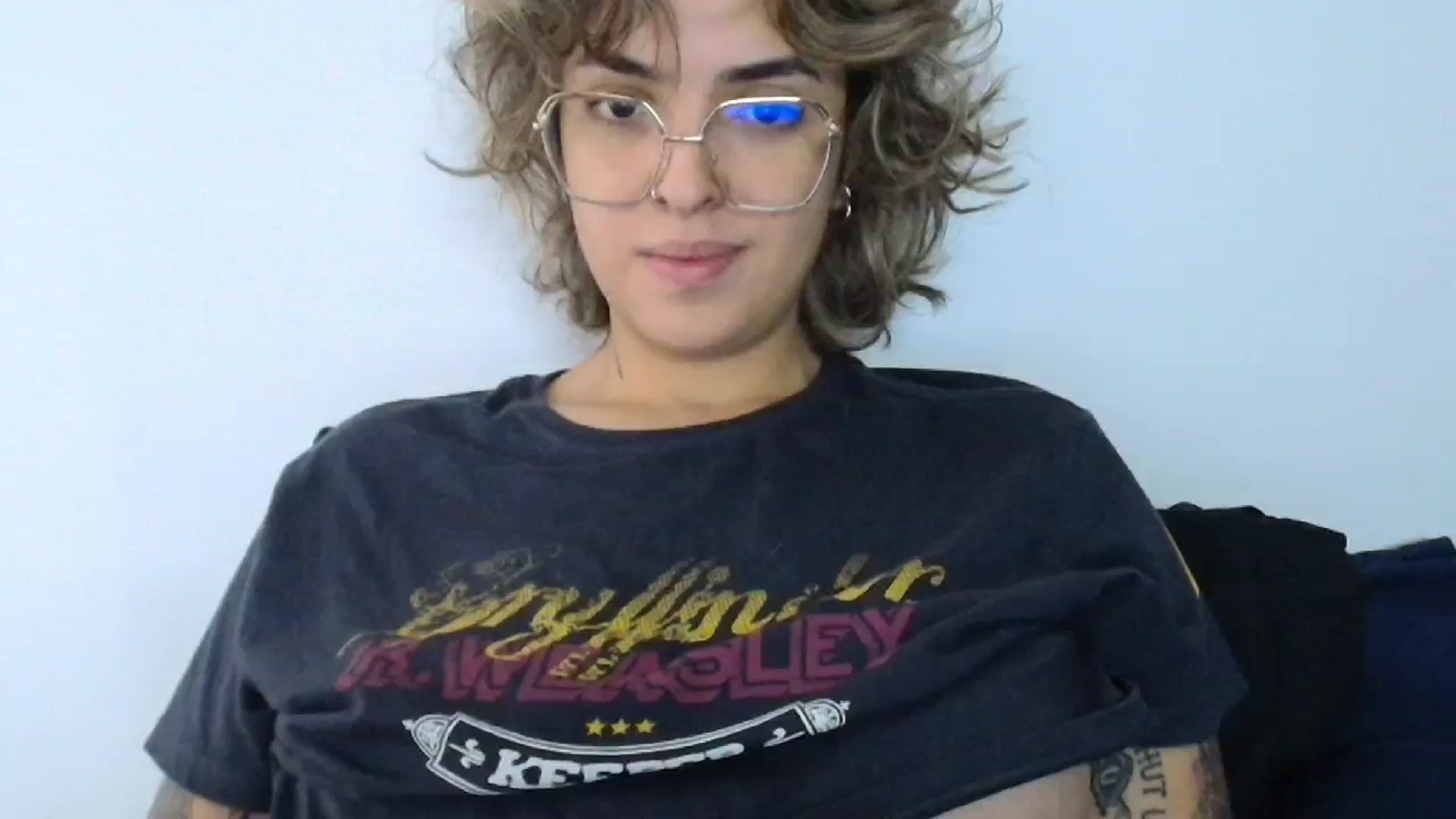 Gallery image thumbnail from MelbourneVIC's myfreecams stream on, 07/15/2024, 17:09 image 7 of 20