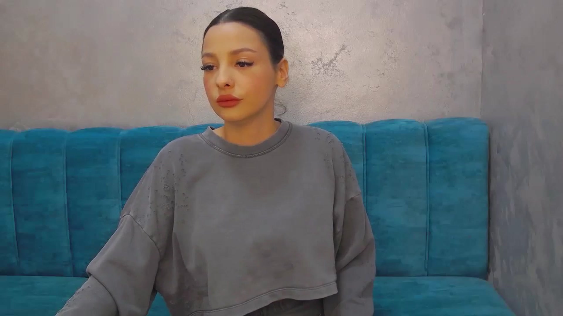 Gallery image thumbnail from MeliMelody's myfreecams stream on, 04/04/2024, 17:08 image 15 of 20