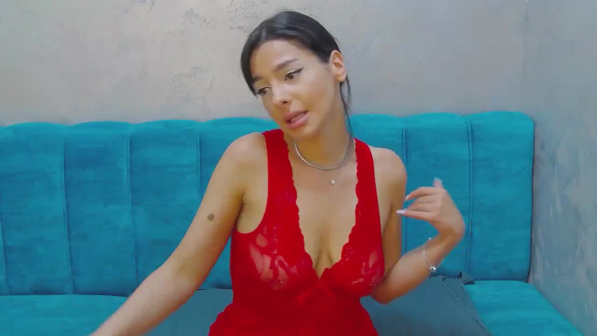 Gallery image thumbnail from MeliMelody's myfreecams stream on, 06/15/2024, 19:14 image 20 of 20