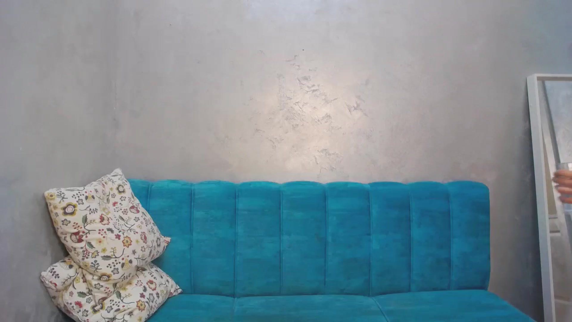 Gallery image thumbnail from MeliMelody's myfreecams stream on, 07/08/2024, 19:17 image 12 of 20