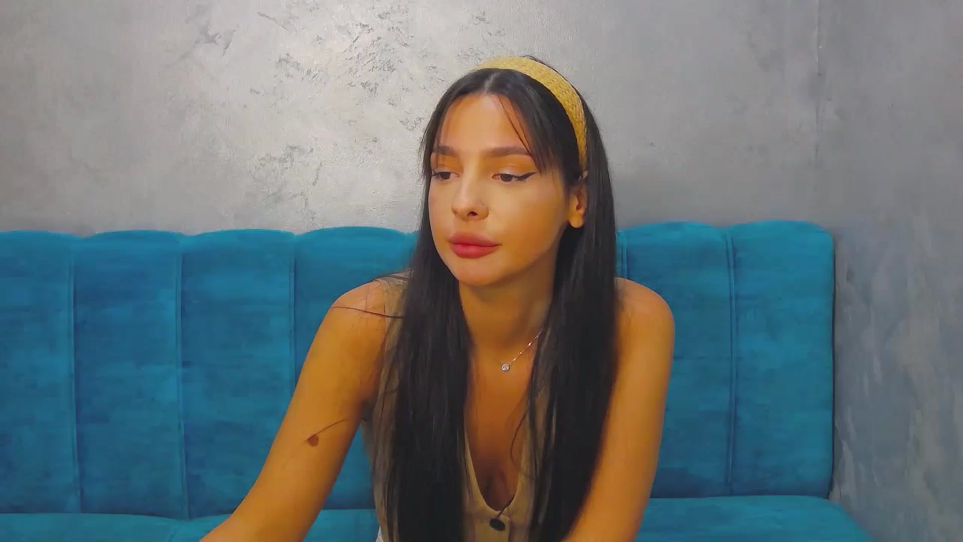 Gallery image thumbnail from MeliMelody's myfreecams stream on, 07/10/2024, 15:02 image 11 of 20