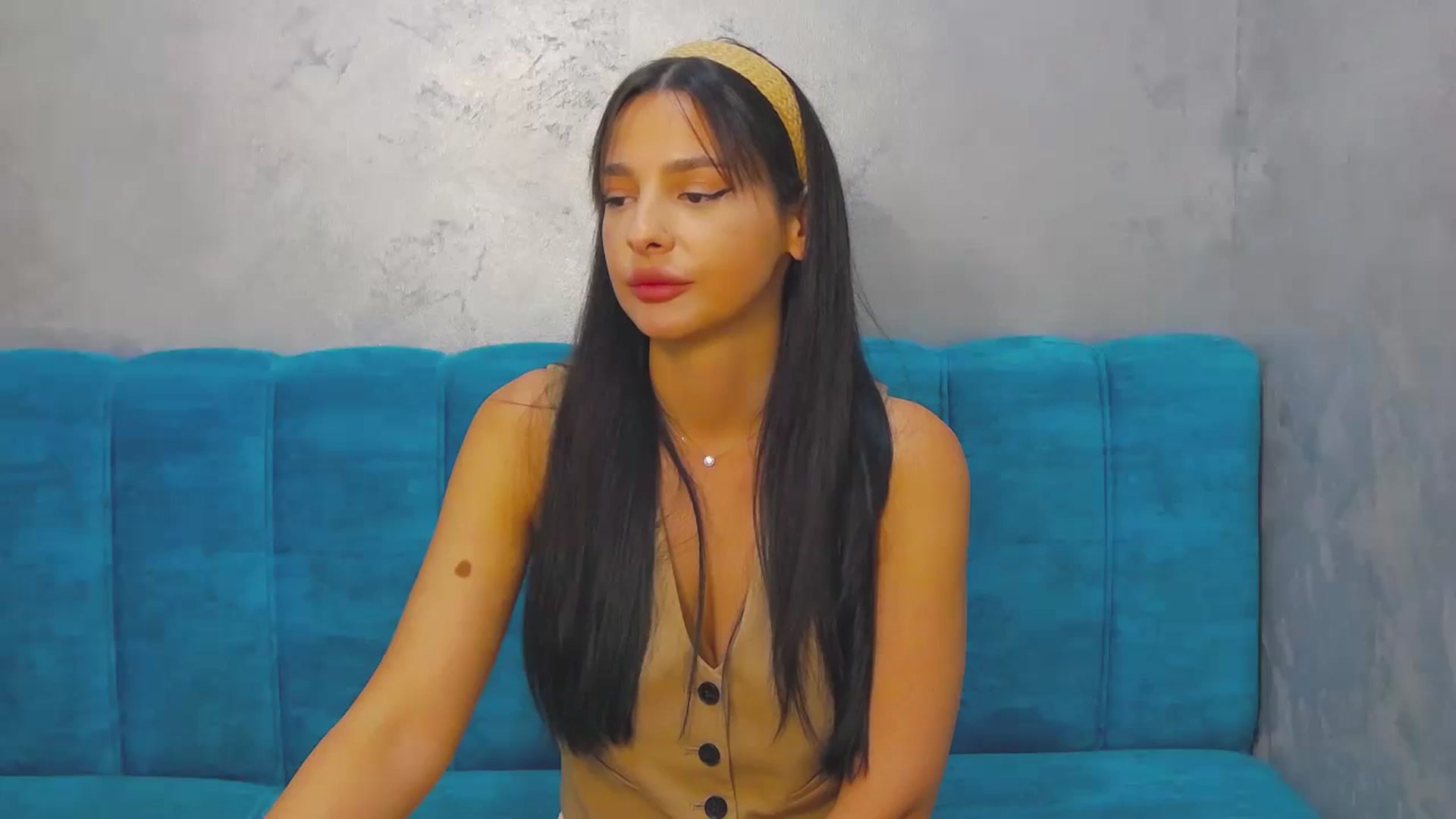 Gallery image thumbnail from MeliMelody's myfreecams stream on, 07/10/2024, 15:02 image 18 of 20