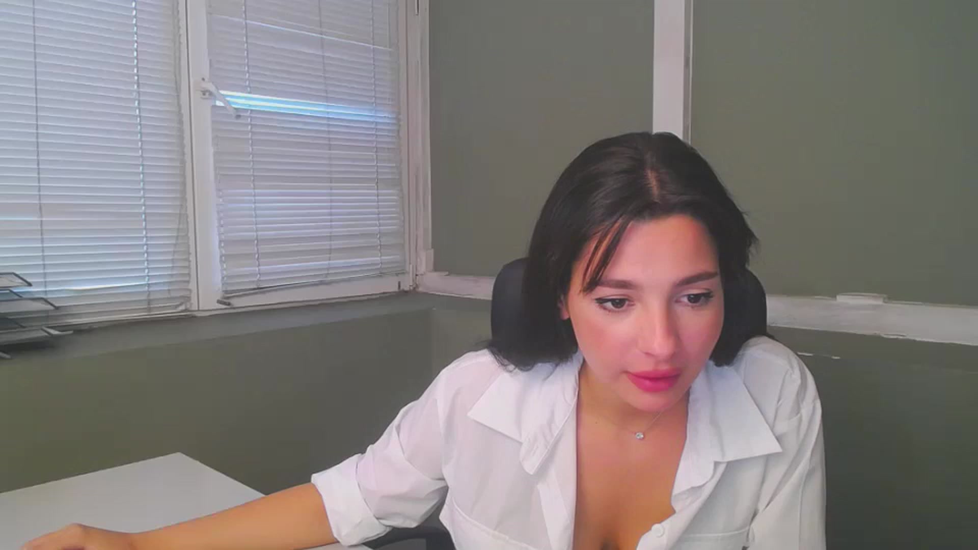 Gallery image thumbnail from MeliMelody's myfreecams stream on, 07/16/2024, 18:55 image 1 of 20