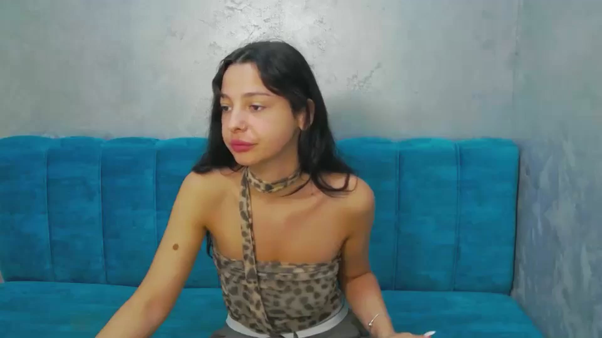 Gallery image thumbnail from MeliMelody's myfreecams stream on, 07/21/2024, 17:56 image 7 of 20