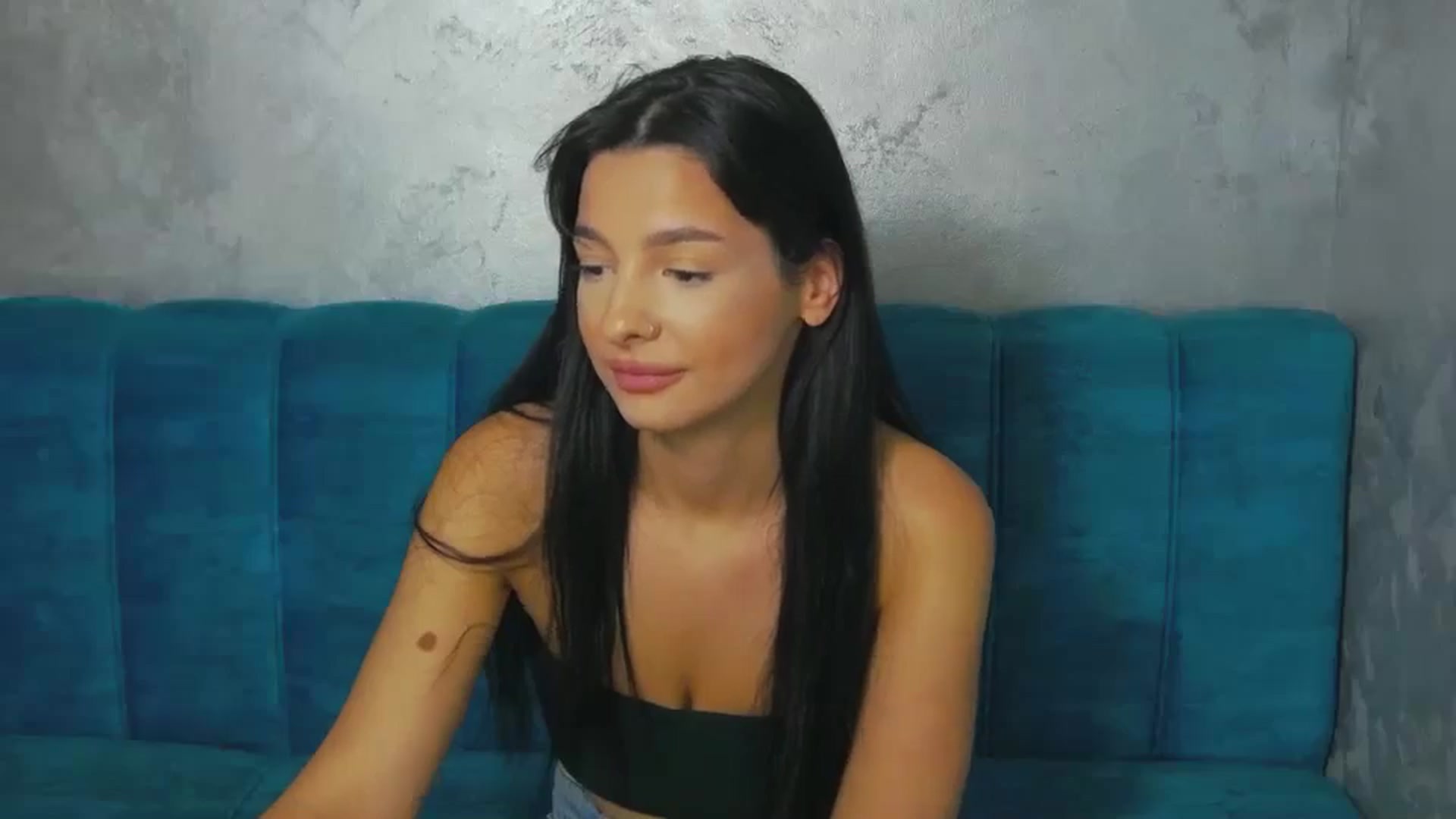 Gallery image thumbnail from MeliMelody's myfreecams stream on, 07/22/2024, 17:42 image 11 of 20