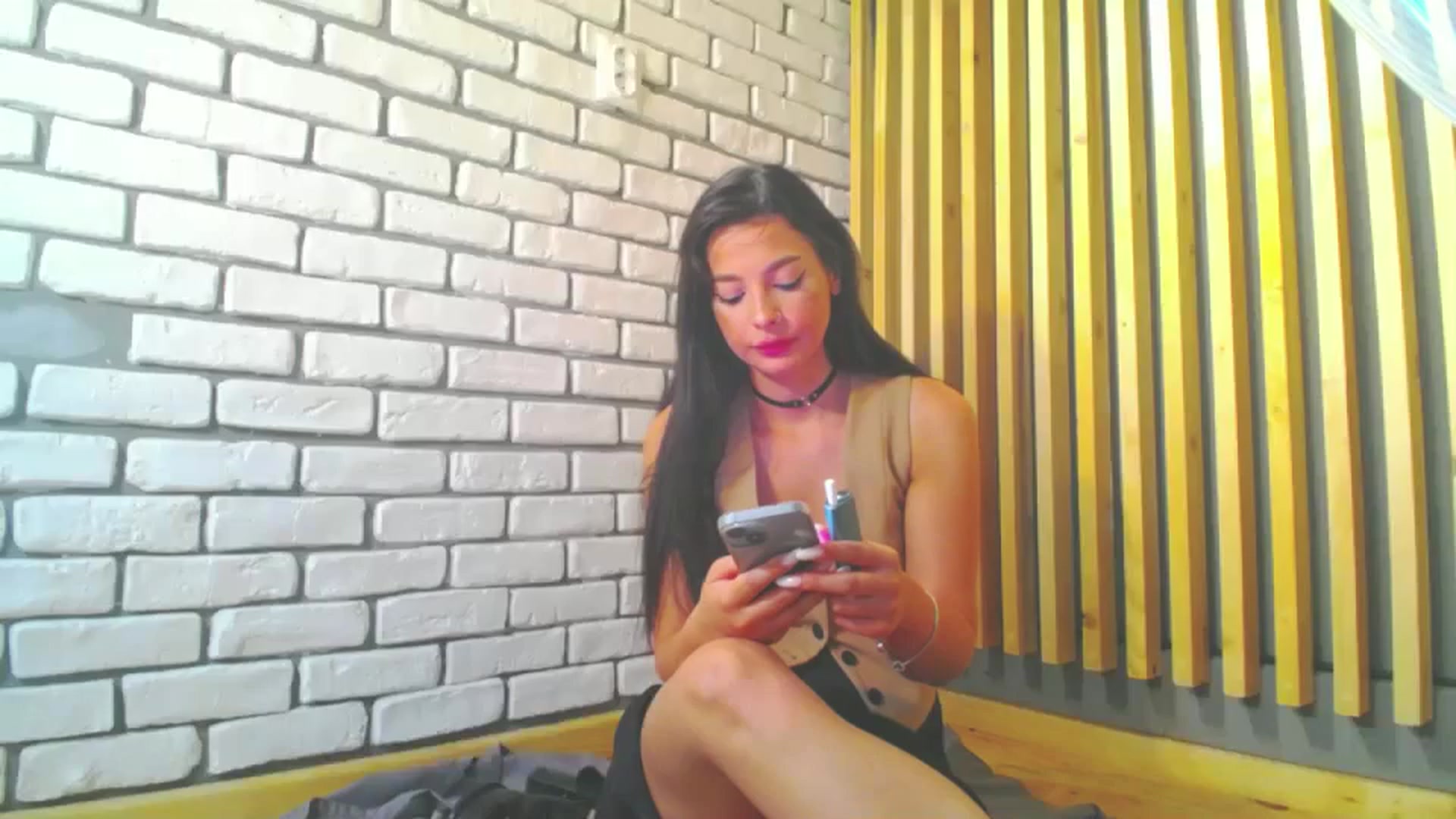 Gallery image thumbnail from MeliMelody's myfreecams stream on, 07/23/2024, 12:45 image 11 of 20