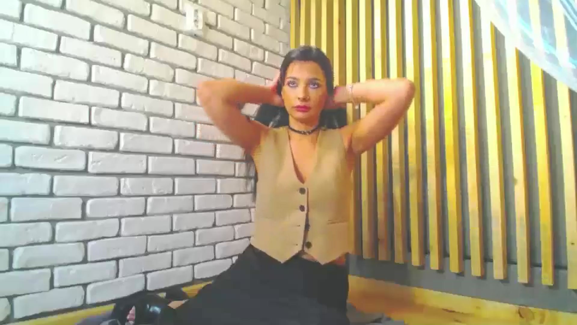 Gallery image thumbnail from MeliMelody's myfreecams stream on, 07/23/2024, 12:45 image 4 of 20