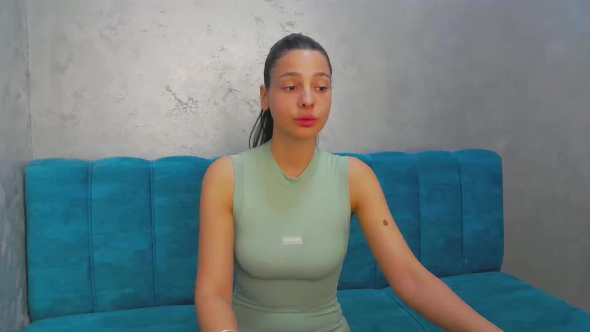 Gallery image thumbnail from MeliMelody's myfreecams stream on, 07/24/2024, 12:55 image 16 of 20