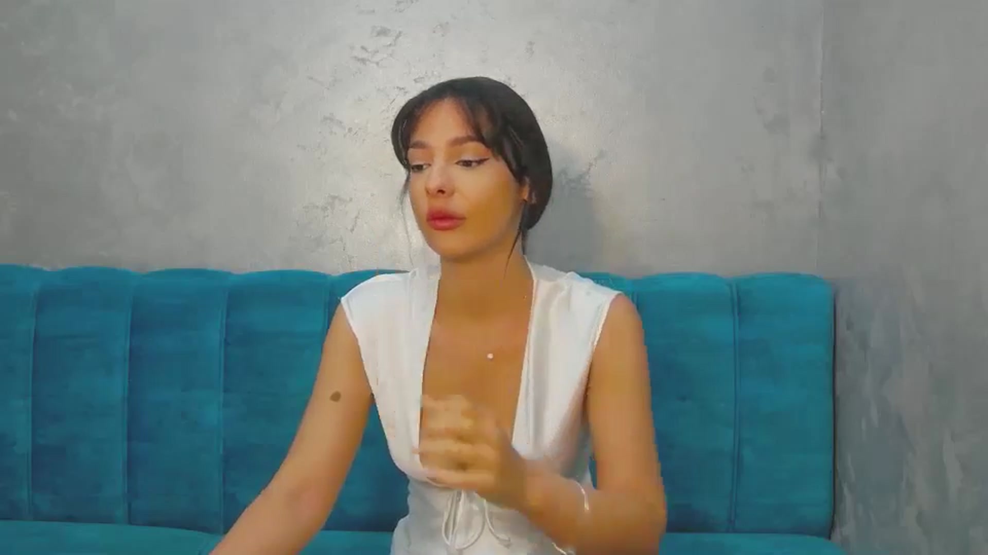 Gallery image thumbnail from MeliMelody's myfreecams stream on, 07/31/2024, 12:35 image 19 of 20