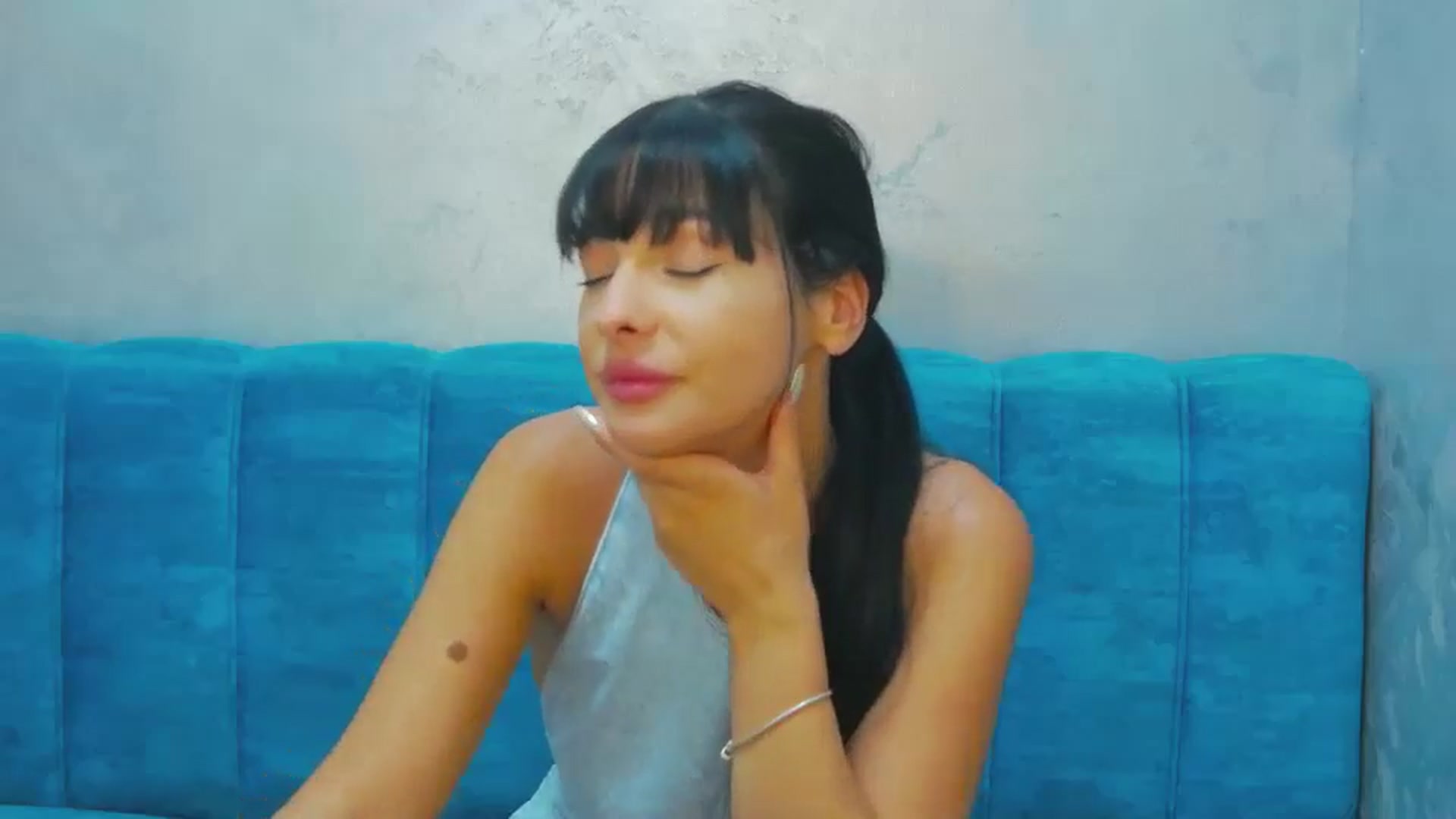 Gallery image thumbnail from MeliMelody's myfreecams stream on, 08/07/2024, 16:51 image 18 of 20