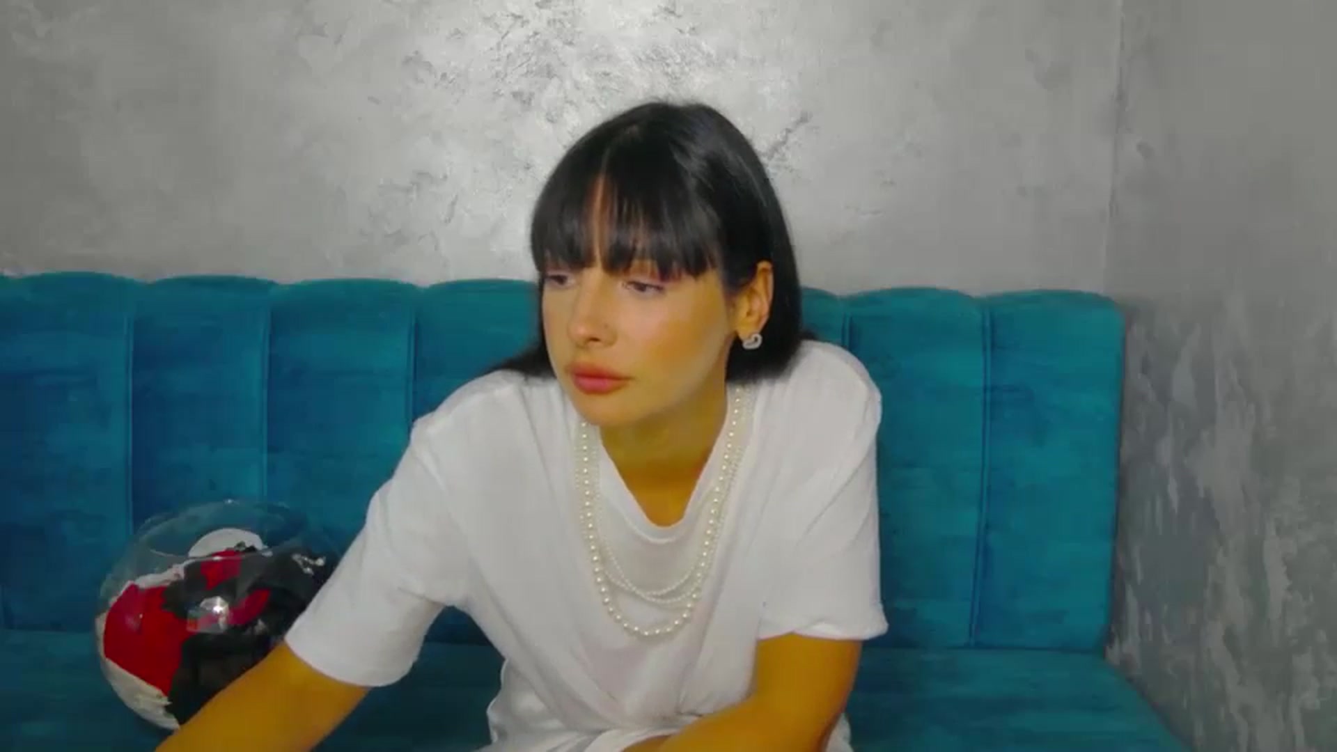 Gallery image thumbnail from MeliMelody's myfreecams stream on, 08/13/2024, 17:00 image 7 of 20