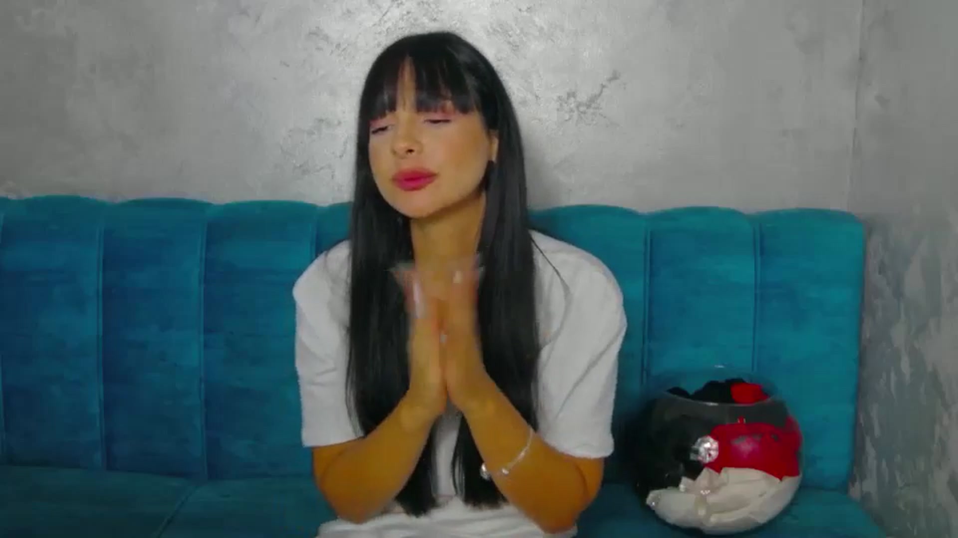 Gallery image thumbnail from MeliMelody's myfreecams stream on, 08/13/2024, 18:18 image 3 of 20