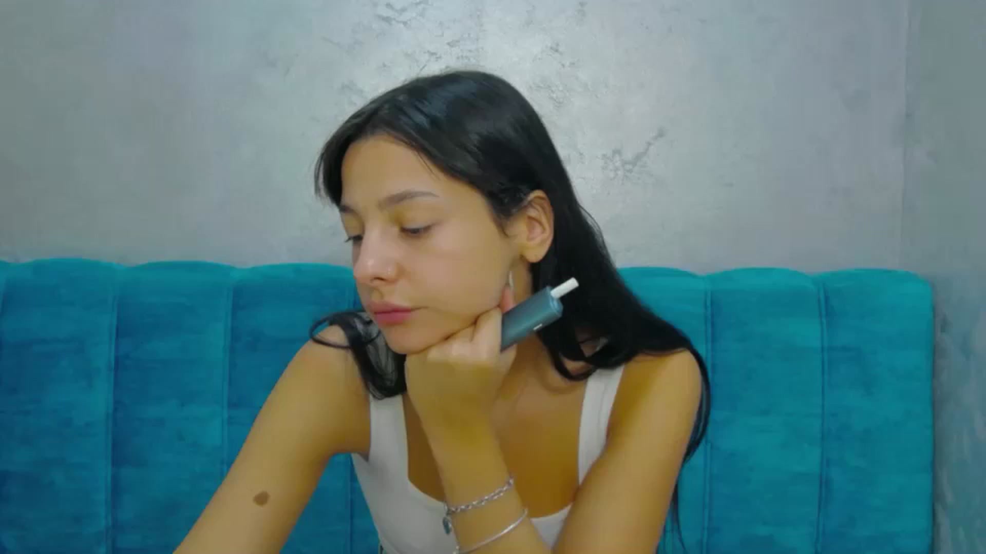 Gallery image thumbnail from MeliMelody's myfreecams stream on, 08/20/2024, 11:01 image 4 of 20
