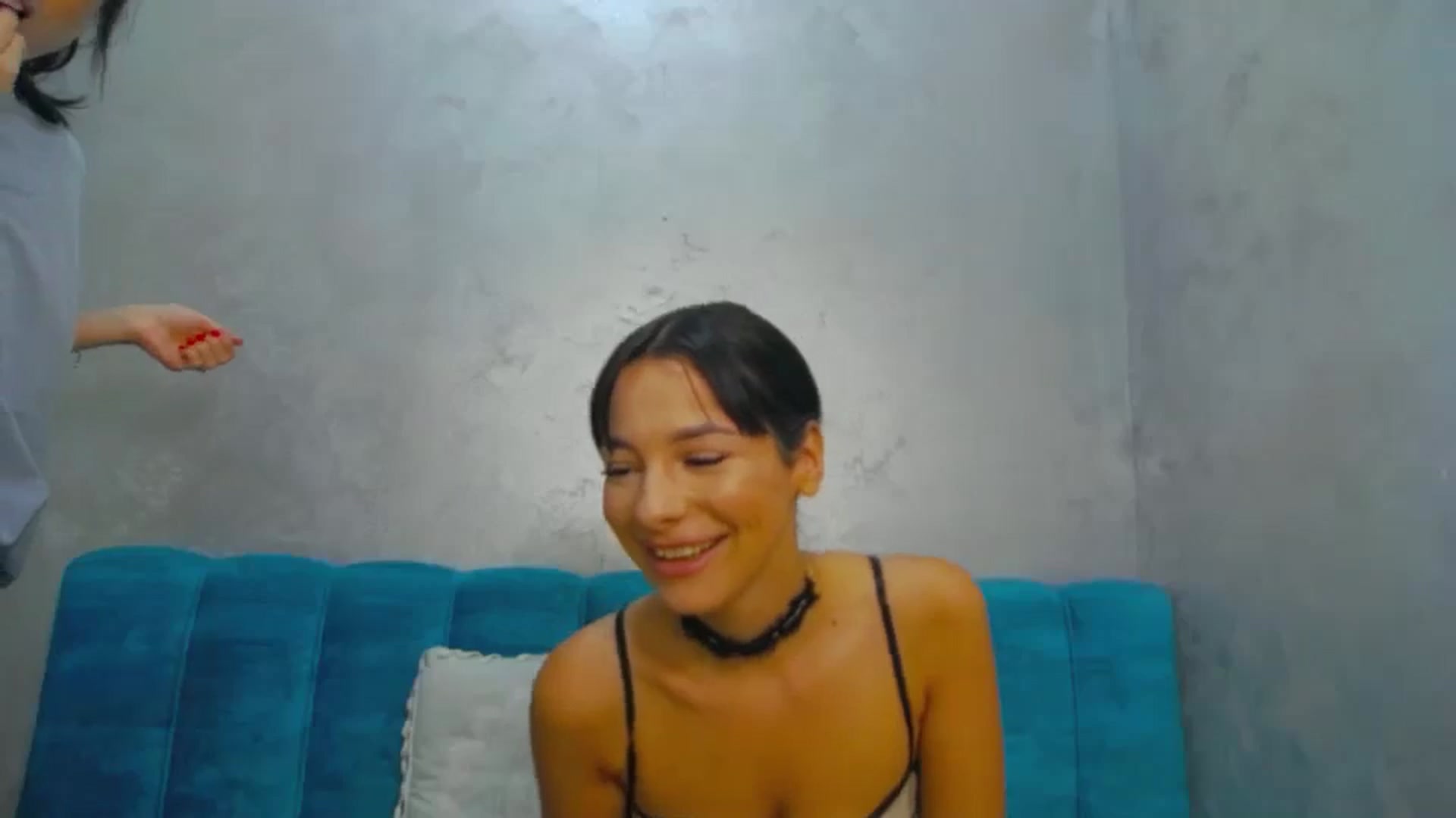 Gallery image thumbnail from MeliMelody's myfreecams stream on, 08/22/2024, 14:30 image 11 of 20