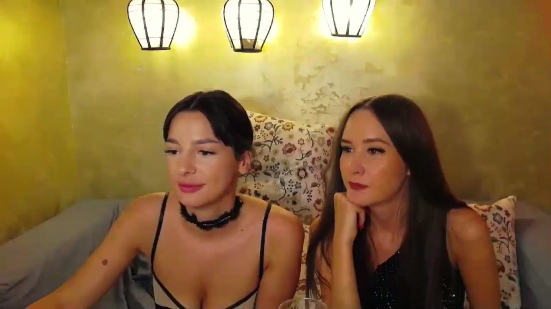 Gallery image thumbnail from MeliMelody's myfreecams stream on, 08/22/2024, 18:58 image 12 of 20