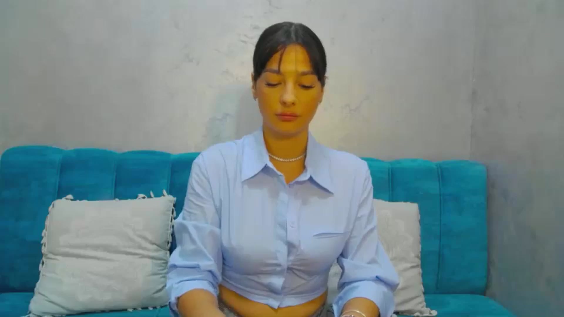 Gallery image thumbnail from MeliMelody's myfreecams stream on, 08/26/2024, 13:49 image 8 of 20
