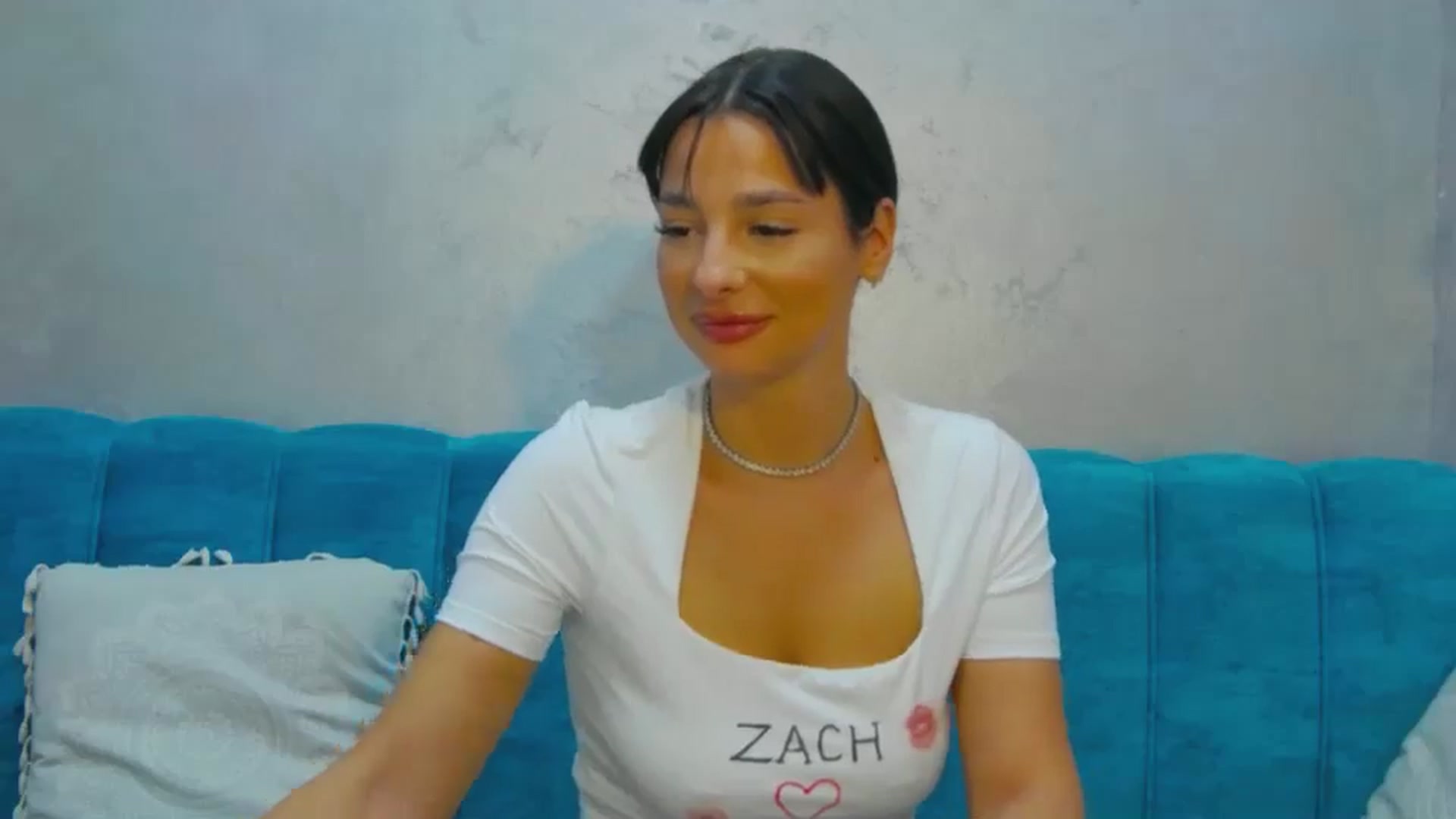 Gallery image thumbnail from MeliMelody's myfreecams stream on, 08/26/2024, 19:03 image 3 of 20
