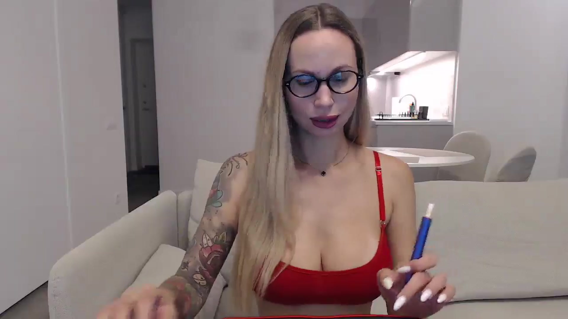 Gallery image thumbnail from Meliisa69's myfreecams stream on, 09/14/2025, 23:53 image 8 of 20