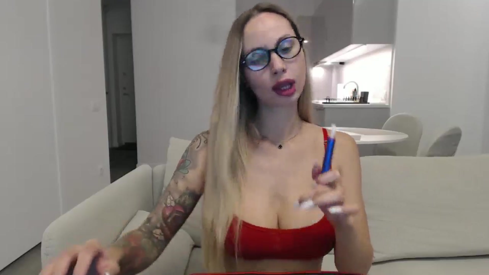 Gallery image thumbnail from Meliisa69's myfreecams stream on, 09/14/2025, 23:53 image 7 of 20