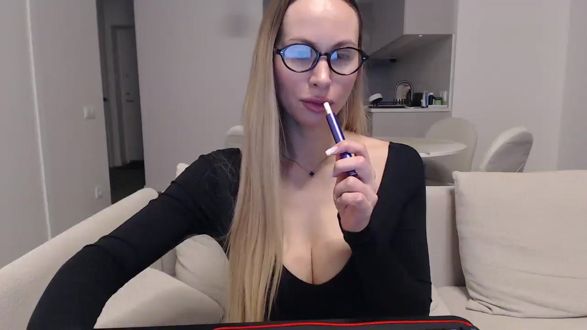 Gallery image thumbnail from Meliisa69's myfreecams stream on, 02/17/2026, 23:56 image 17 of 20