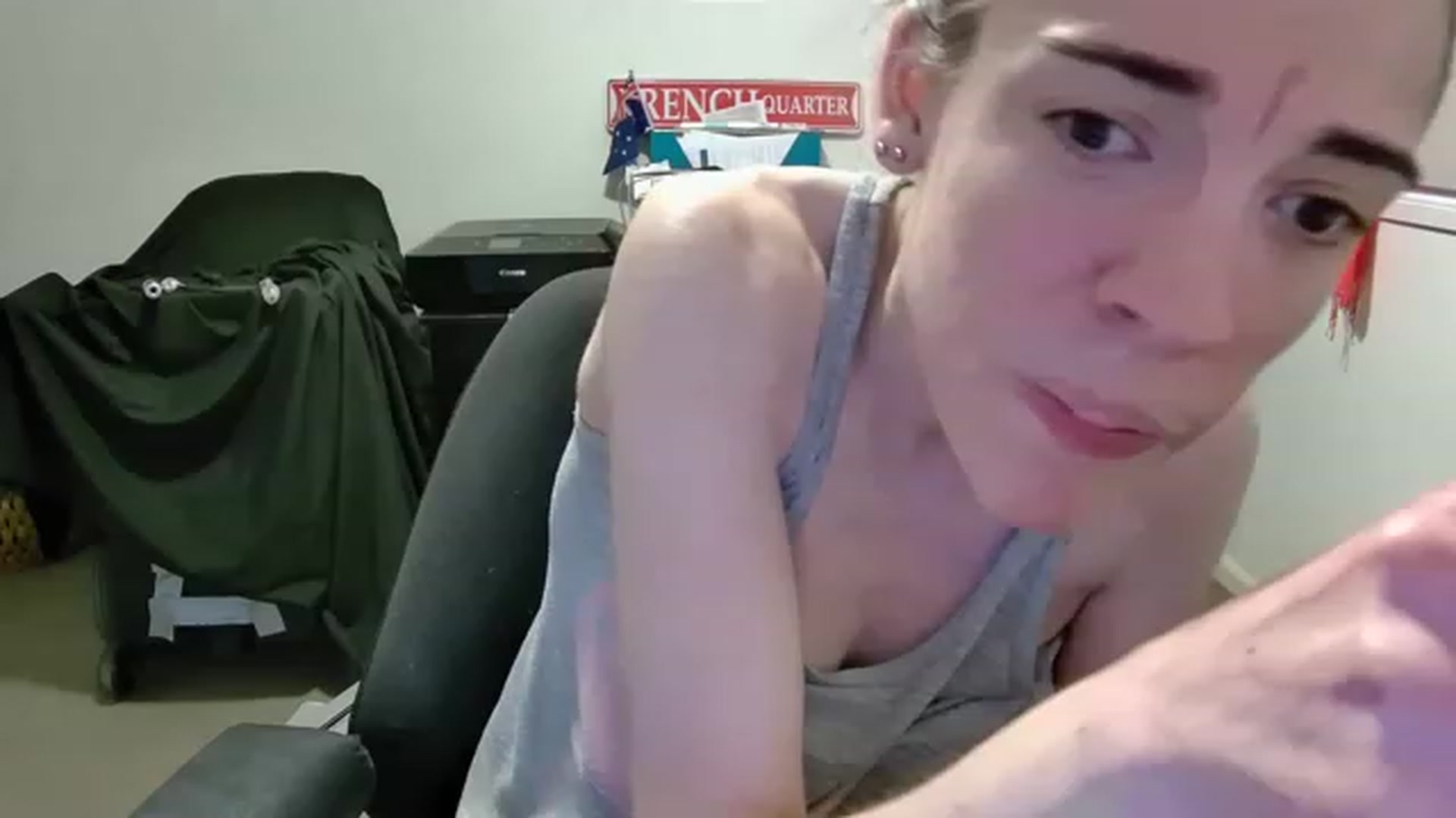 Gallery image thumbnail from MelinahViking's myfreecams stream on, 04/07/2023, 06:23 image 5 of 20