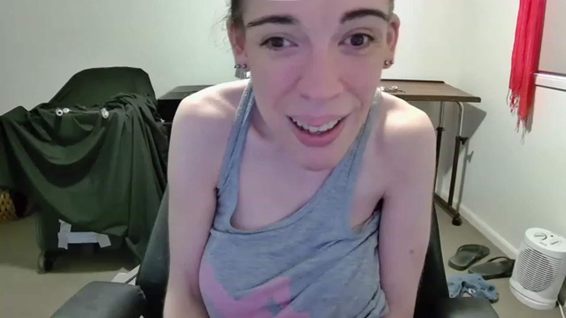 Gallery image thumbnail from MelinahViking's myfreecams stream on, 04/07/2023, 06:23 image 6 of 20
