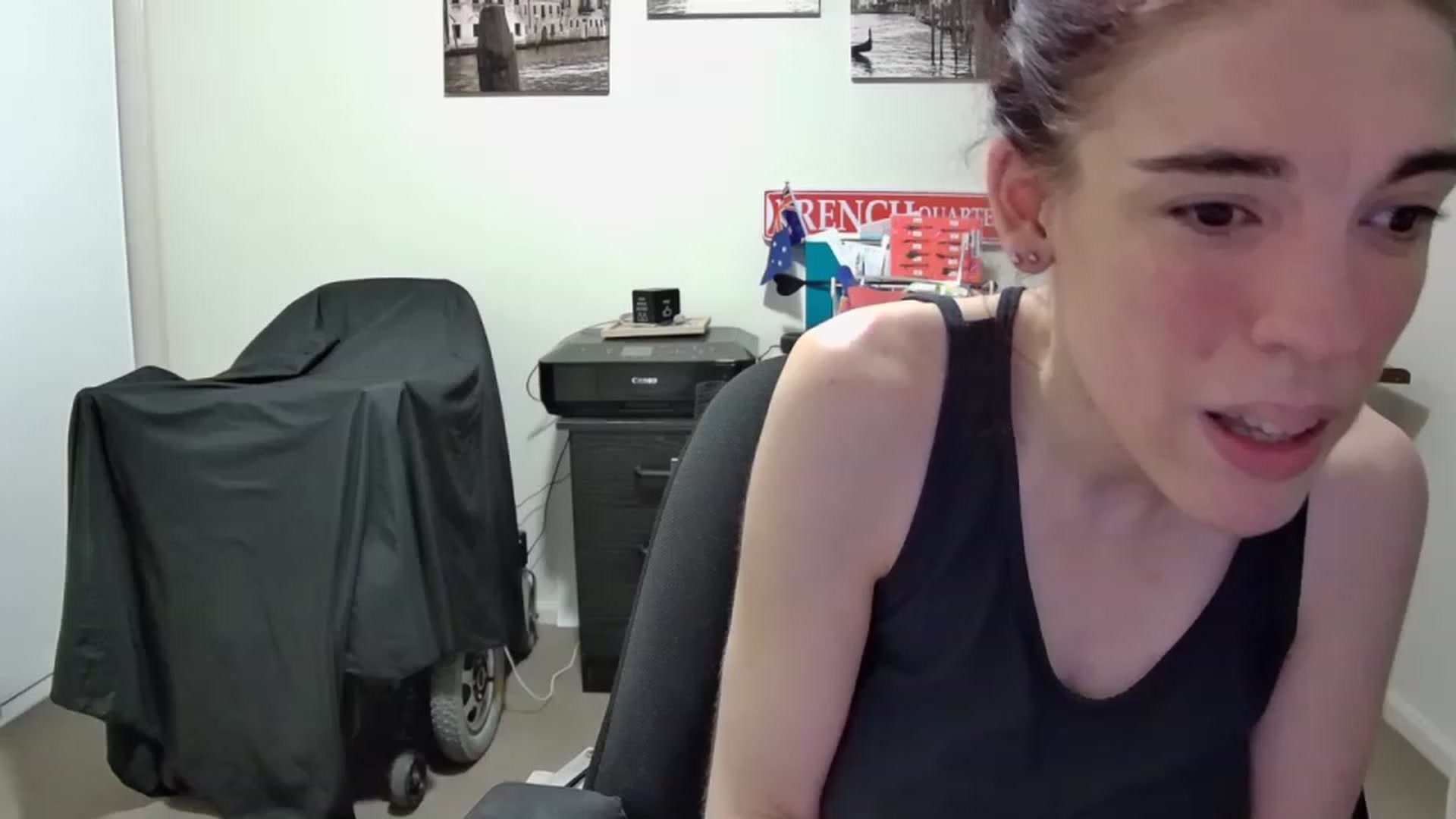 Gallery image thumbnail from MelinahViking's myfreecams stream on, 06/08/2023, 07:16 image 7 of 20