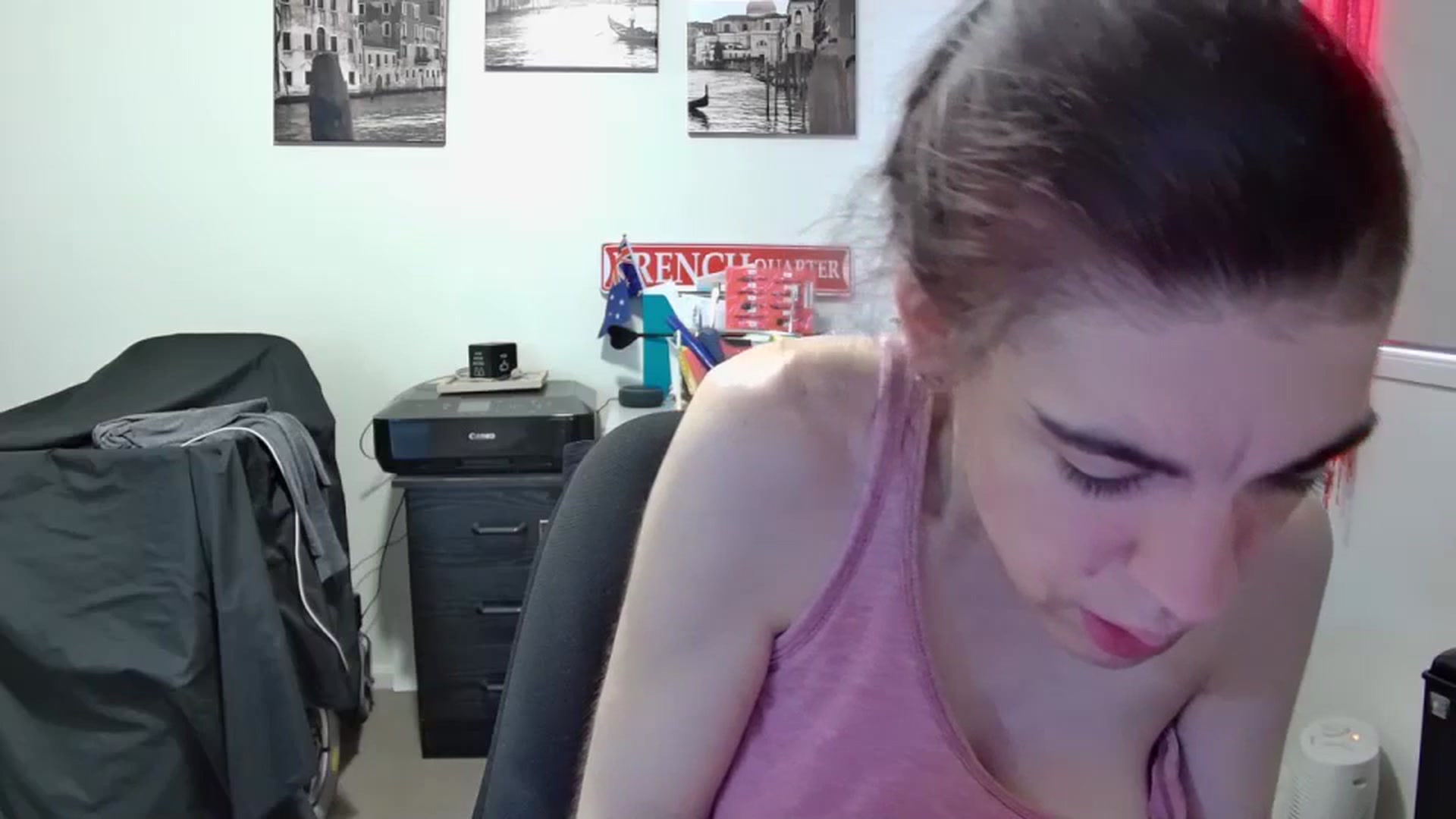 Gallery image thumbnail from MelinahViking's myfreecams stream on, 06/10/2023, 24:23 image 19 of 20