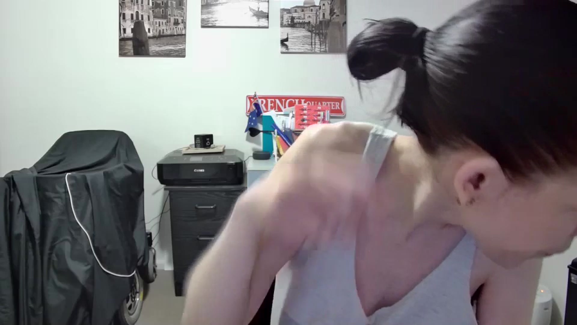 Gallery image thumbnail from MelinahViking's myfreecams stream on, 06/10/2023, 22:50 image 10 of 20