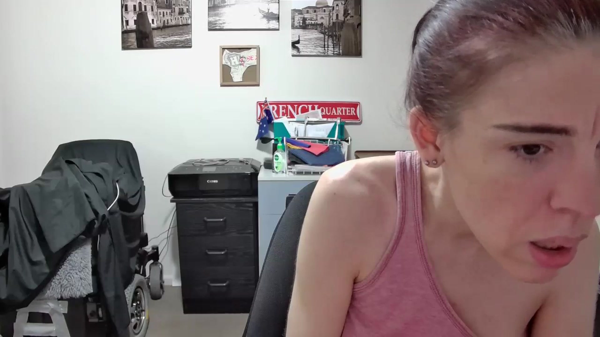 Gallery image thumbnail from MelinahViking's myfreecams stream on, 06/29/2023, 07:07 image 19 of 20