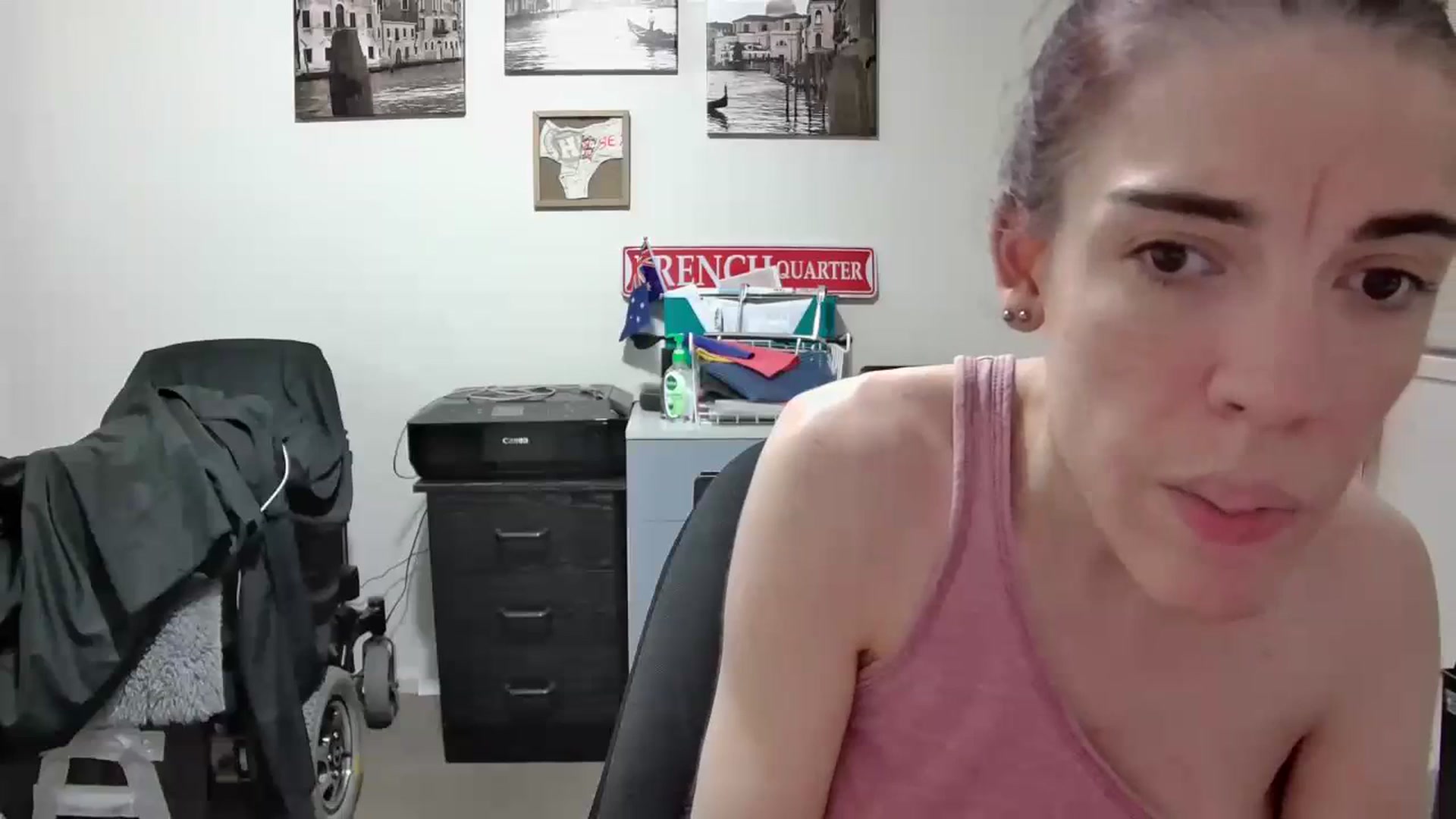 Gallery image thumbnail from MelinahViking's myfreecams stream on, 06/29/2023, 07:07 image 15 of 20