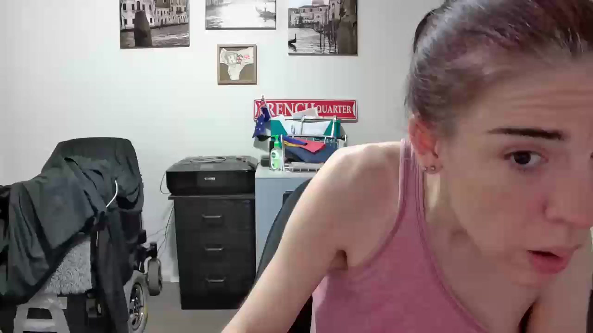 Gallery image thumbnail from MelinahViking's myfreecams stream on, 06/29/2023, 07:07 image 7 of 20