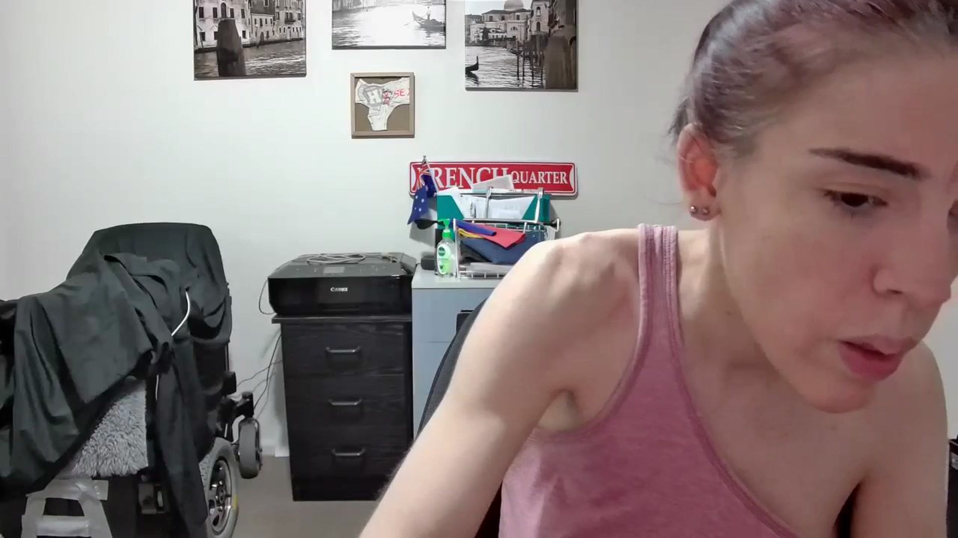 Gallery image thumbnail from MelinahViking's myfreecams stream on, 06/29/2023, 07:07 image 8 of 20