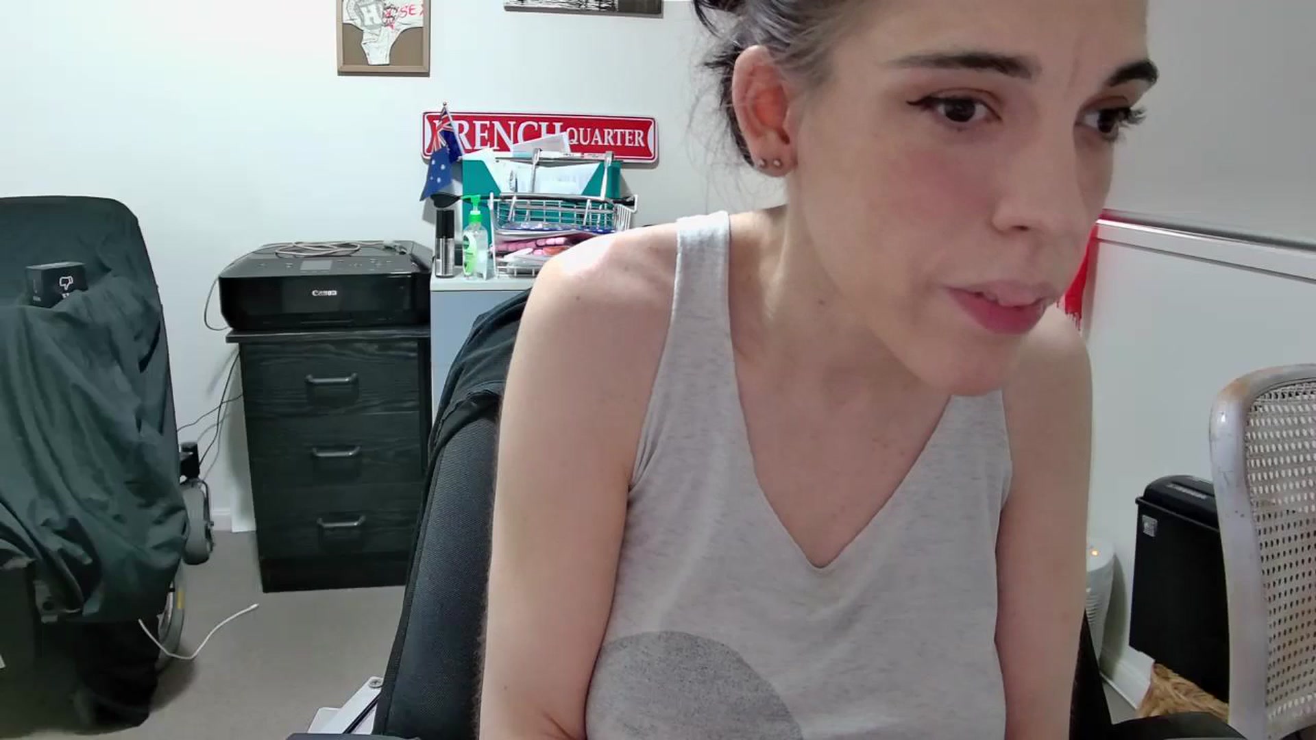 Gallery image thumbnail from MelinahViking's myfreecams stream on, 07/03/2023, 06:56 image 1 of 20