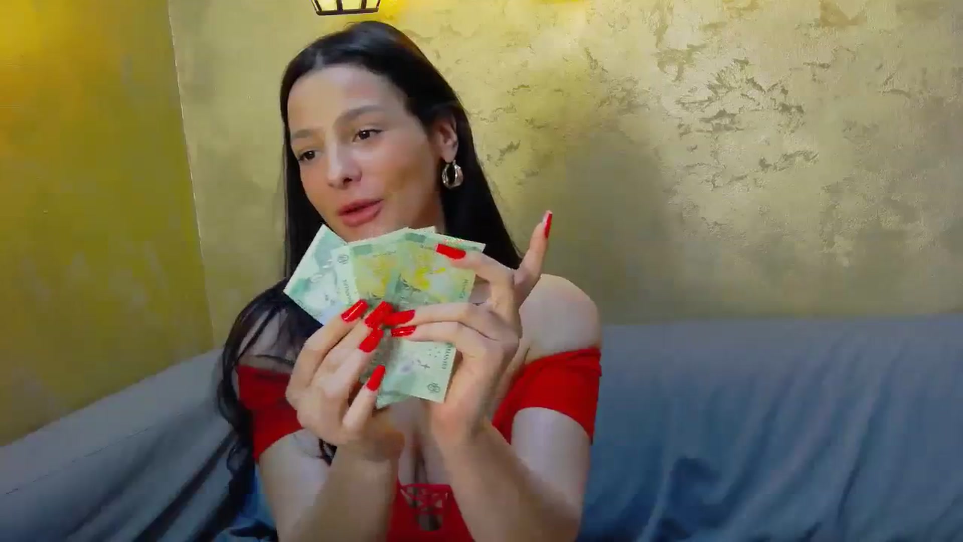Gallery image thumbnail from MelindaBaby's myfreecams stream on, 09/20/2023, 21:21 image 8 of 20