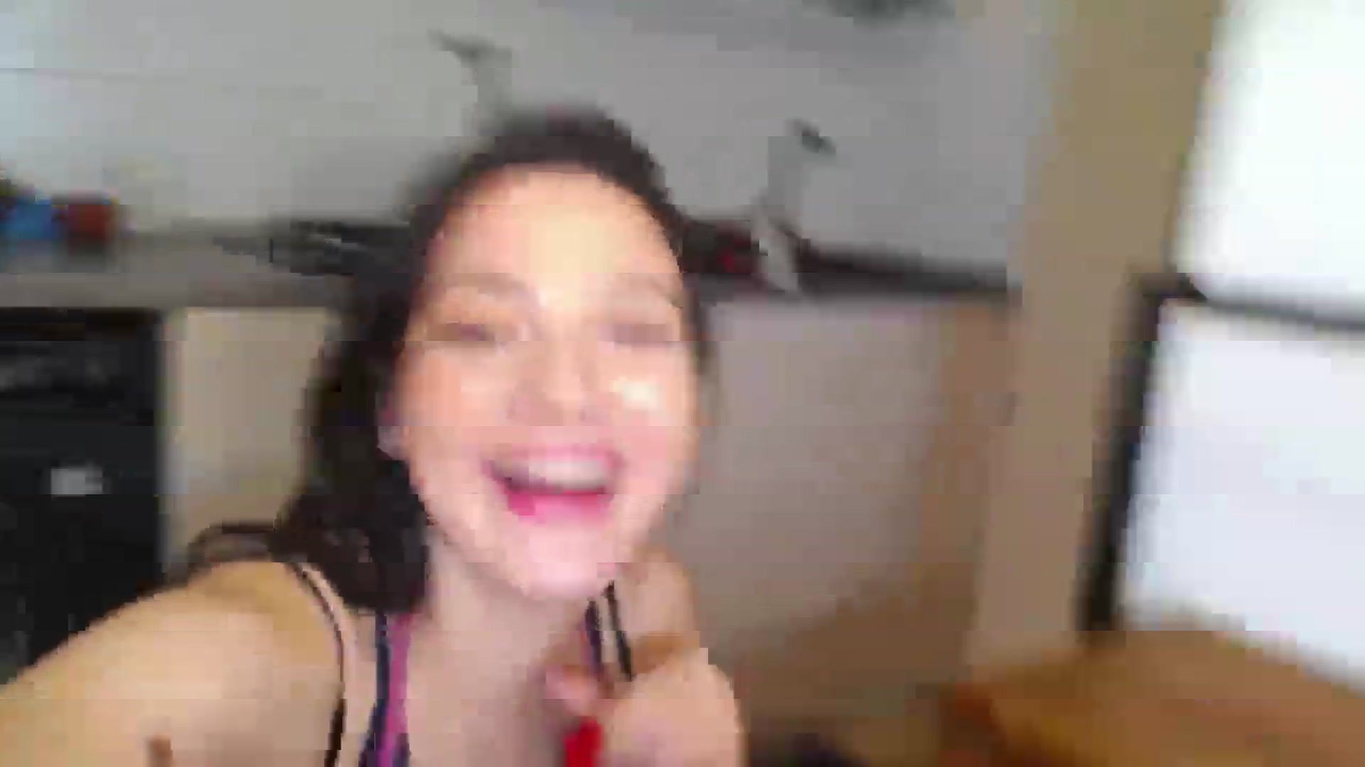 Gallery image thumbnail from MelindaBaby's myfreecams stream on, 10/13/2023, 21:05 image 15 of 20