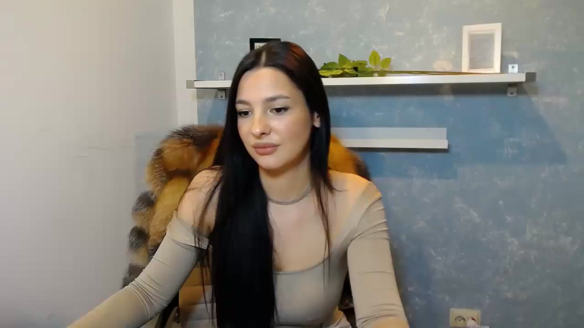 Gallery image thumbnail from MelindaBaby's myfreecams stream on, 10/18/2023, 12:05 image 15 of 20