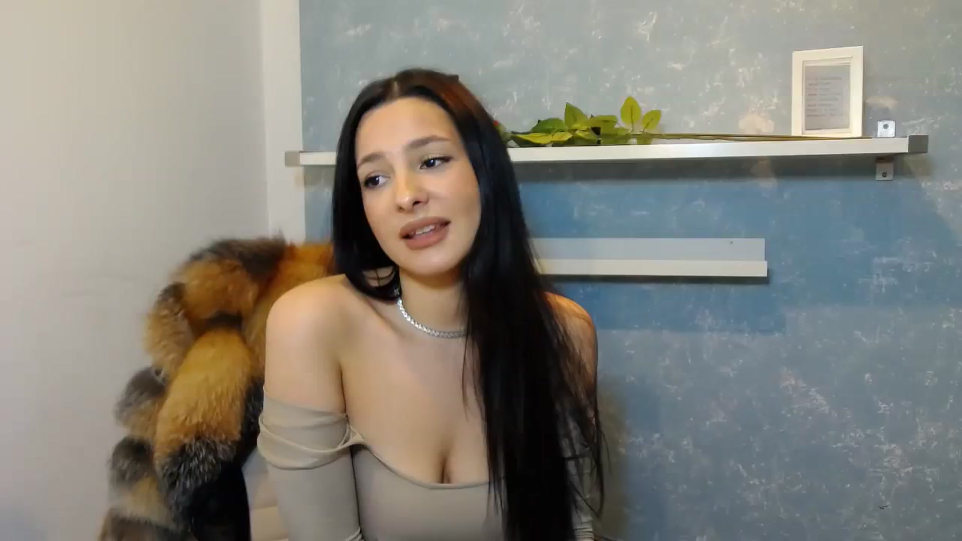 Gallery image thumbnail from MelindaBaby's myfreecams stream on, 10/18/2023, 12:05 image 1 of 20