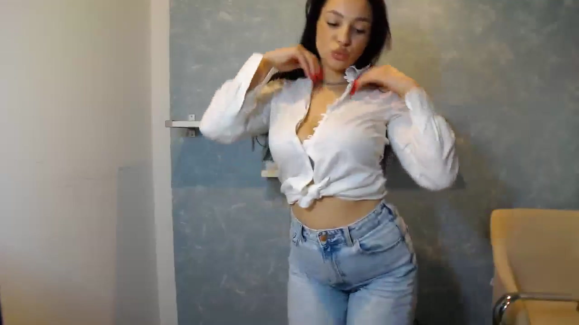 Gallery image thumbnail from MelindaBaby's myfreecams stream on, 10/19/2023, 14:42 image 11 of 20