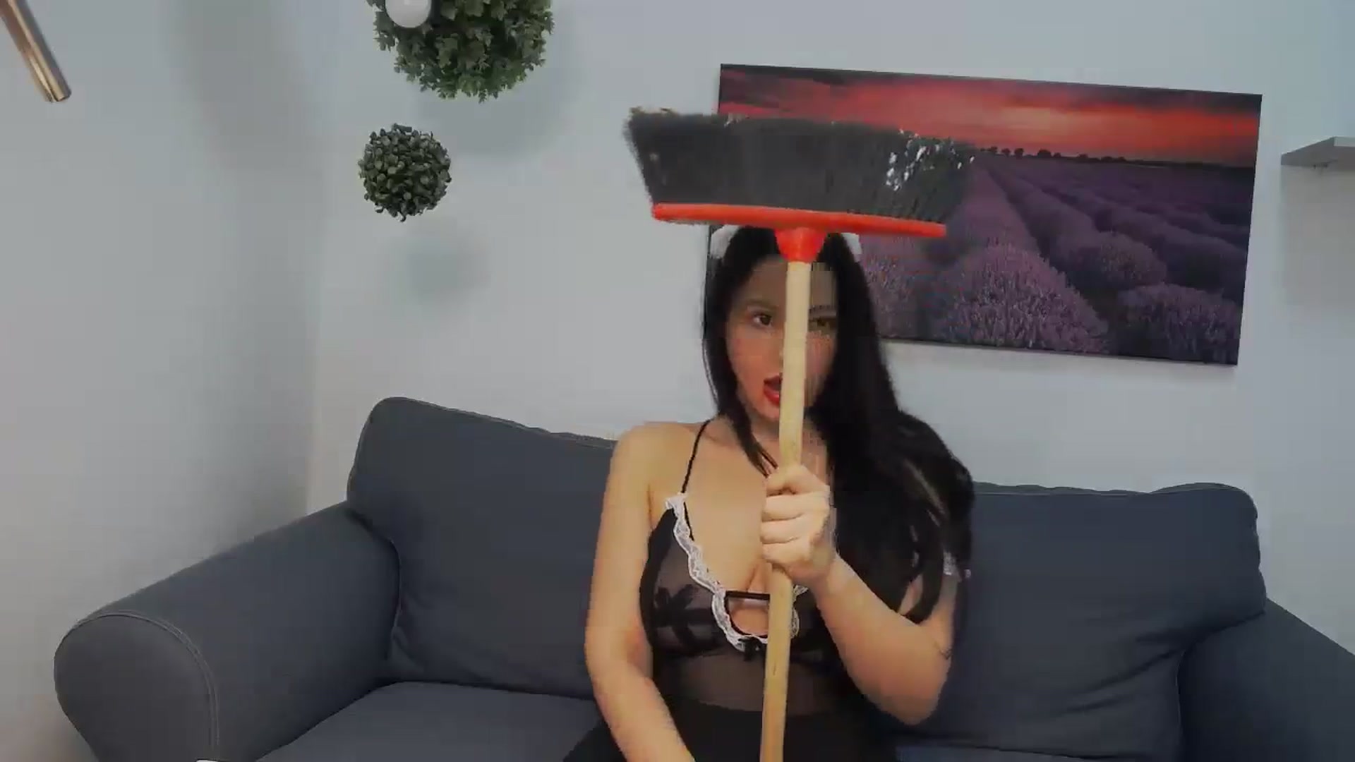 Gallery image thumbnail from MelindaBaby's myfreecams stream on, 10/31/2023, 18:08 image 10 of 20