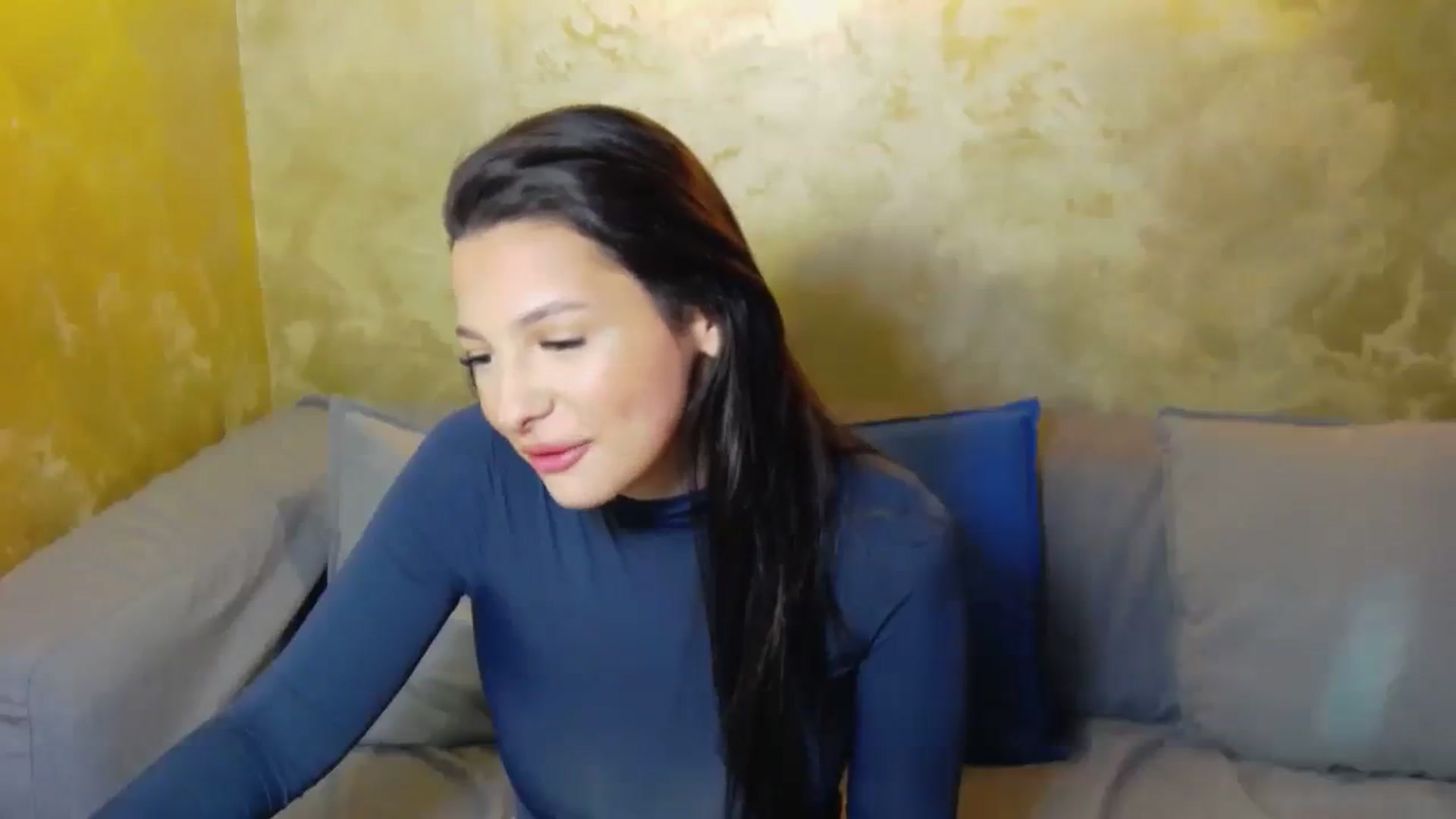Gallery image thumbnail from MelindaBaby's myfreecams stream on, 11/02/2023, 20:16 image 18 of 20