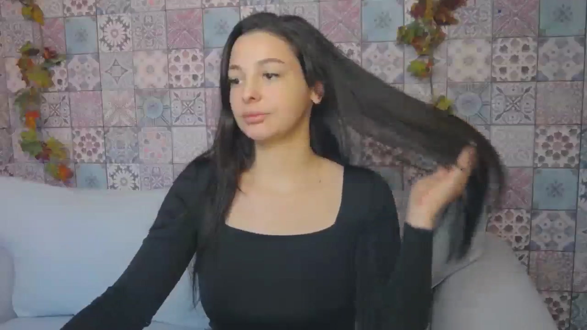 Gallery image thumbnail from MelindaBaby's myfreecams stream on, 11/20/2023, 15:51 image 2 of 20
