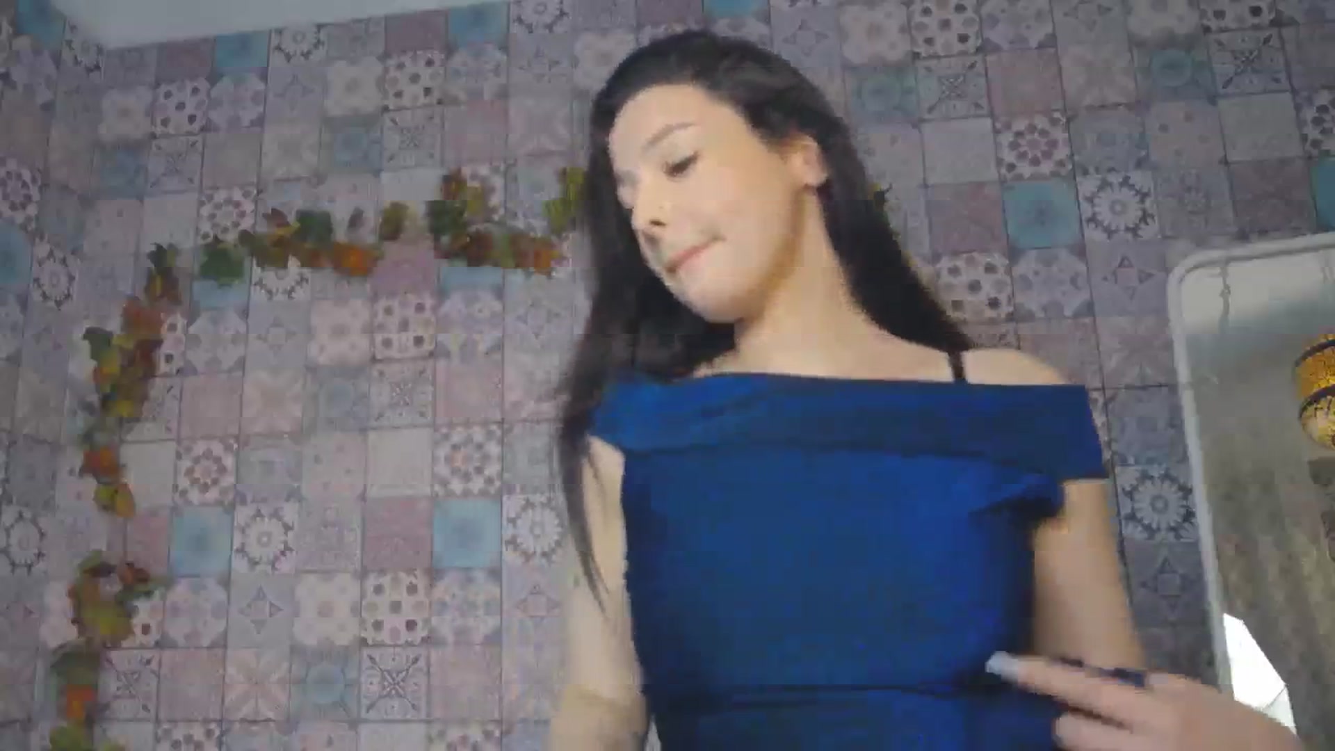 Gallery image thumbnail from MelindaBaby's myfreecams stream on, 11/22/2023, 15:46 image 5 of 20