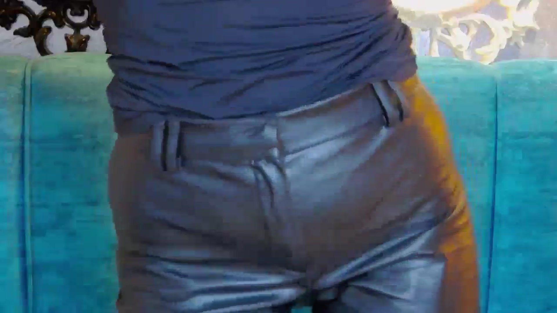 Gallery image thumbnail from MelindaBaby's myfreecams stream on, 12/09/2023, 18:46 image 5 of 20
